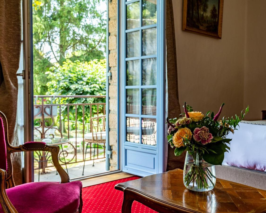 Les Eyzies Hotel Restaurant Le Centenaire מראה חיצוני תמונה