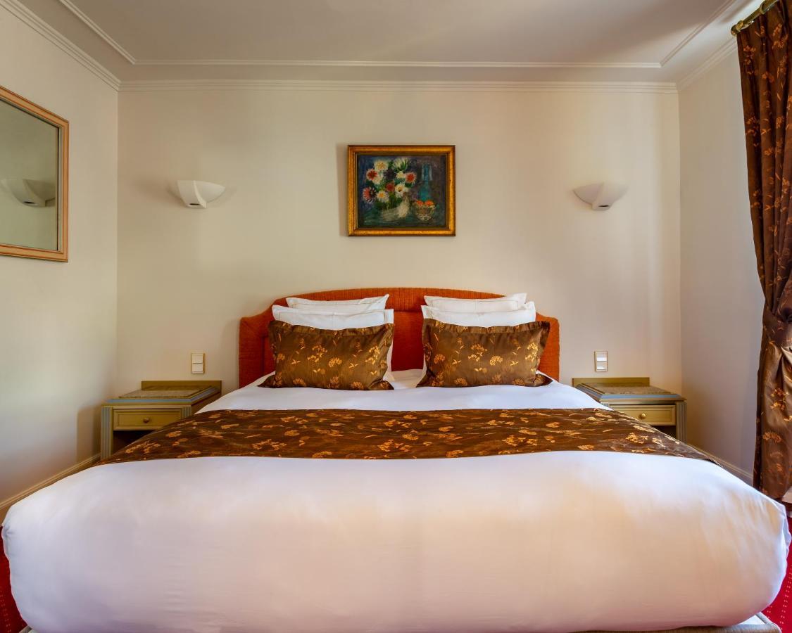 Les Eyzies Hotel Restaurant Le Centenaire מראה חיצוני תמונה